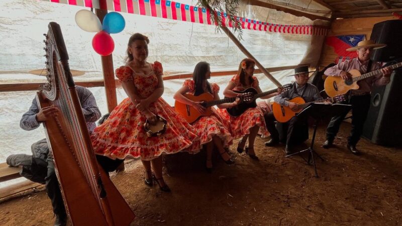 Exitosa Fiesta Costumbrista en Cerro Negro