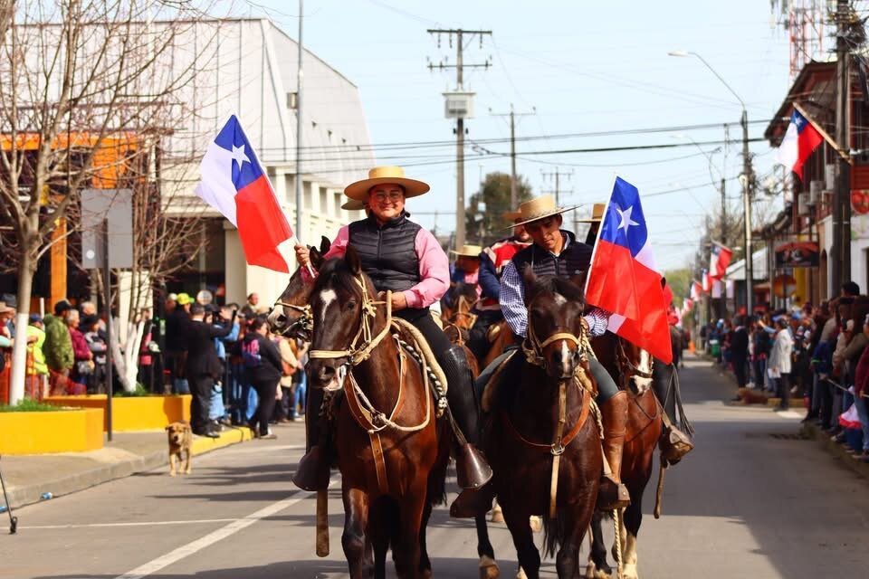 Nota acto y desfile fiestas patrias ()