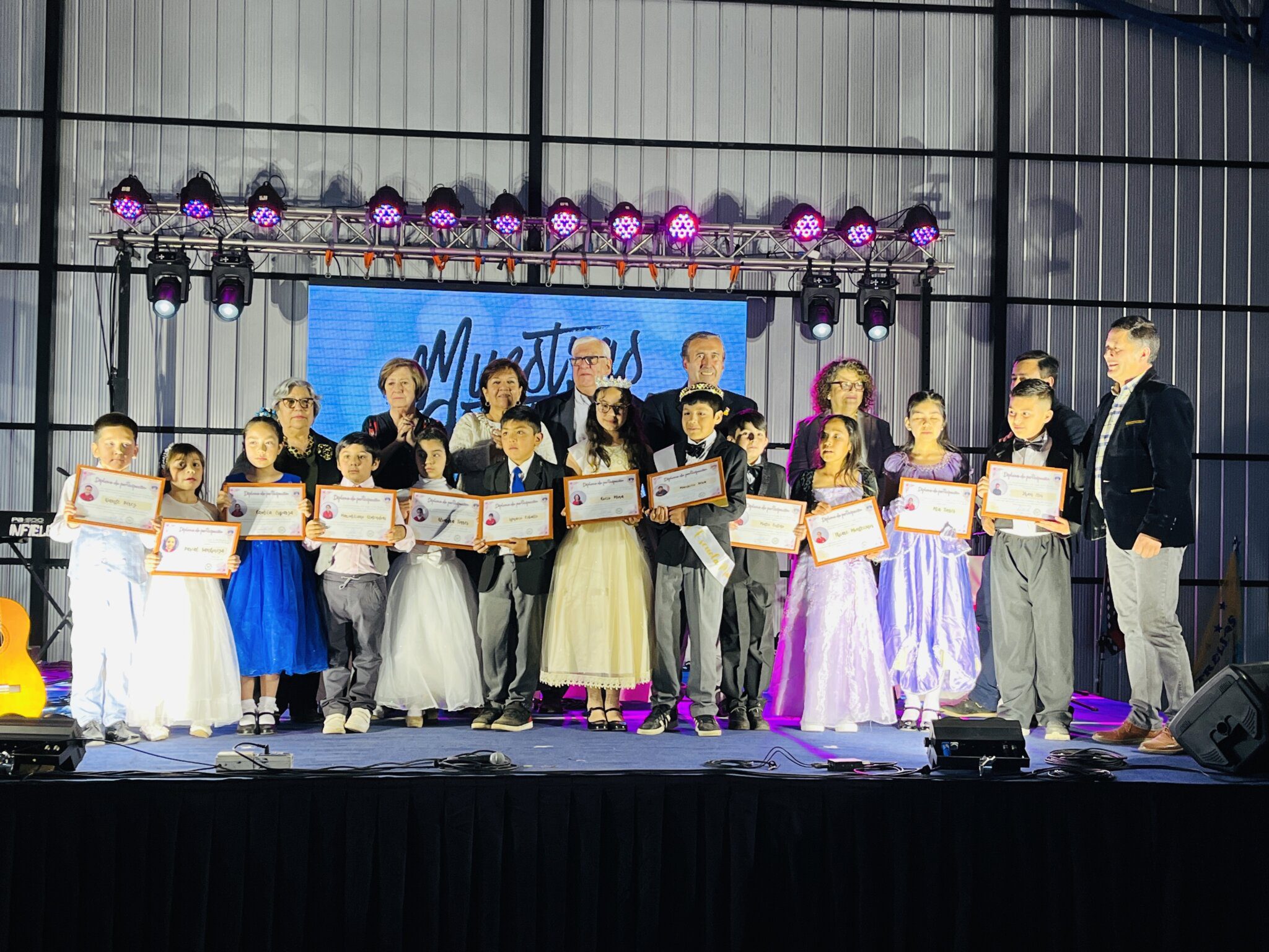 Escuela G- de Mañil conmemoró su centenario