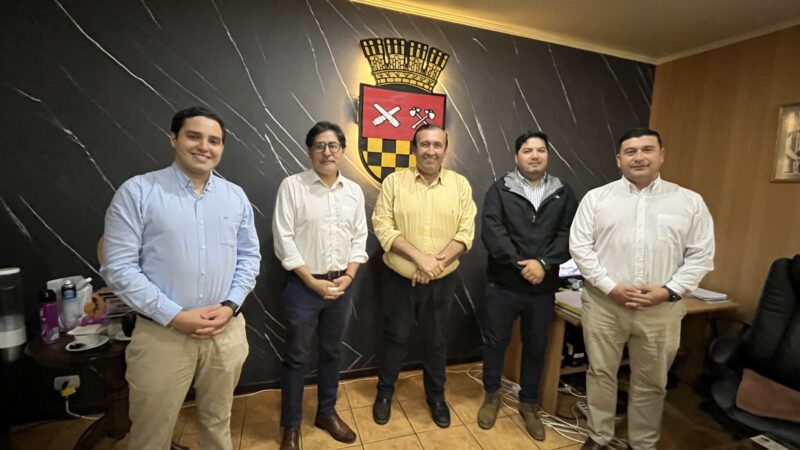 Alcalde de Santa Bárbara recibió visita protocolar del Diputado electo Patricio Pinilla Valencia