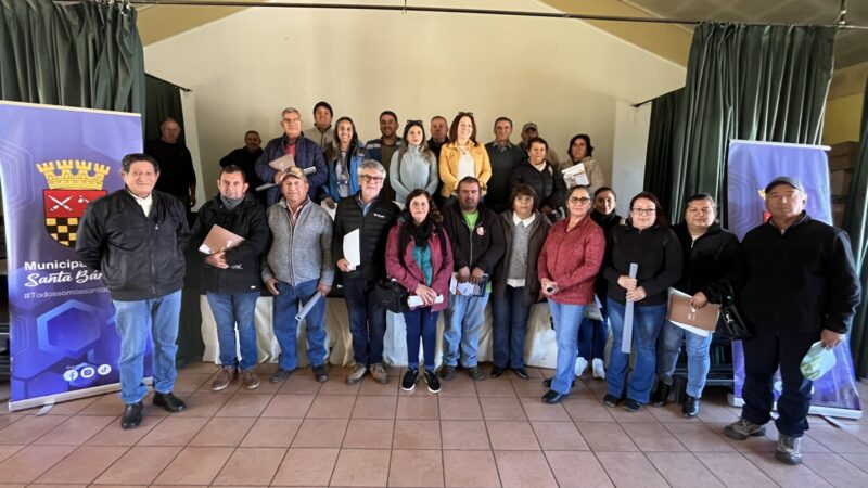 Municipalidad de Santa Bárbara fortalece la gestión de servicios sanitarios rurales mediante jornada informativa