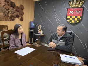 Alcalde y Nueva Seremi Educacion